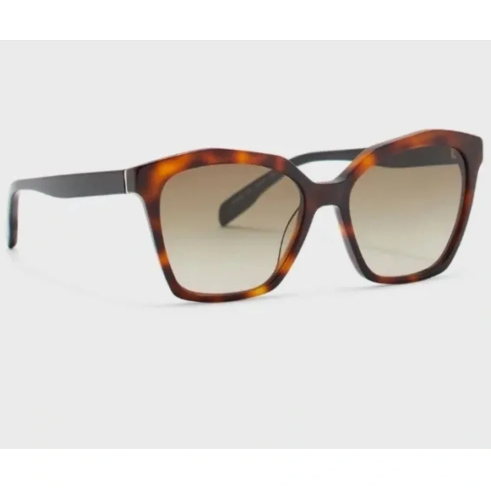 Karl Lagerfeld Square KL957S Sunglasses